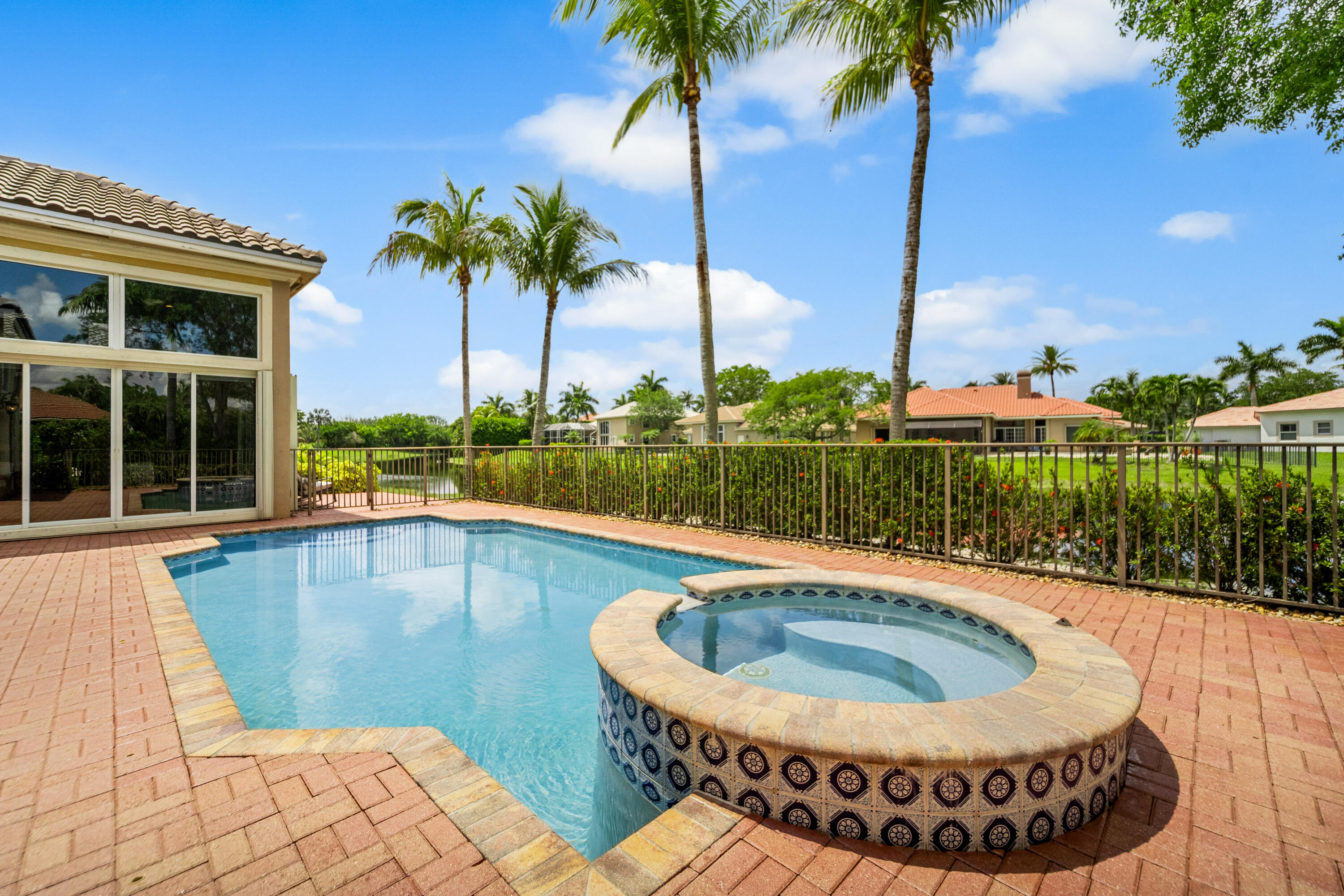 HERON BAY TWO - Residential