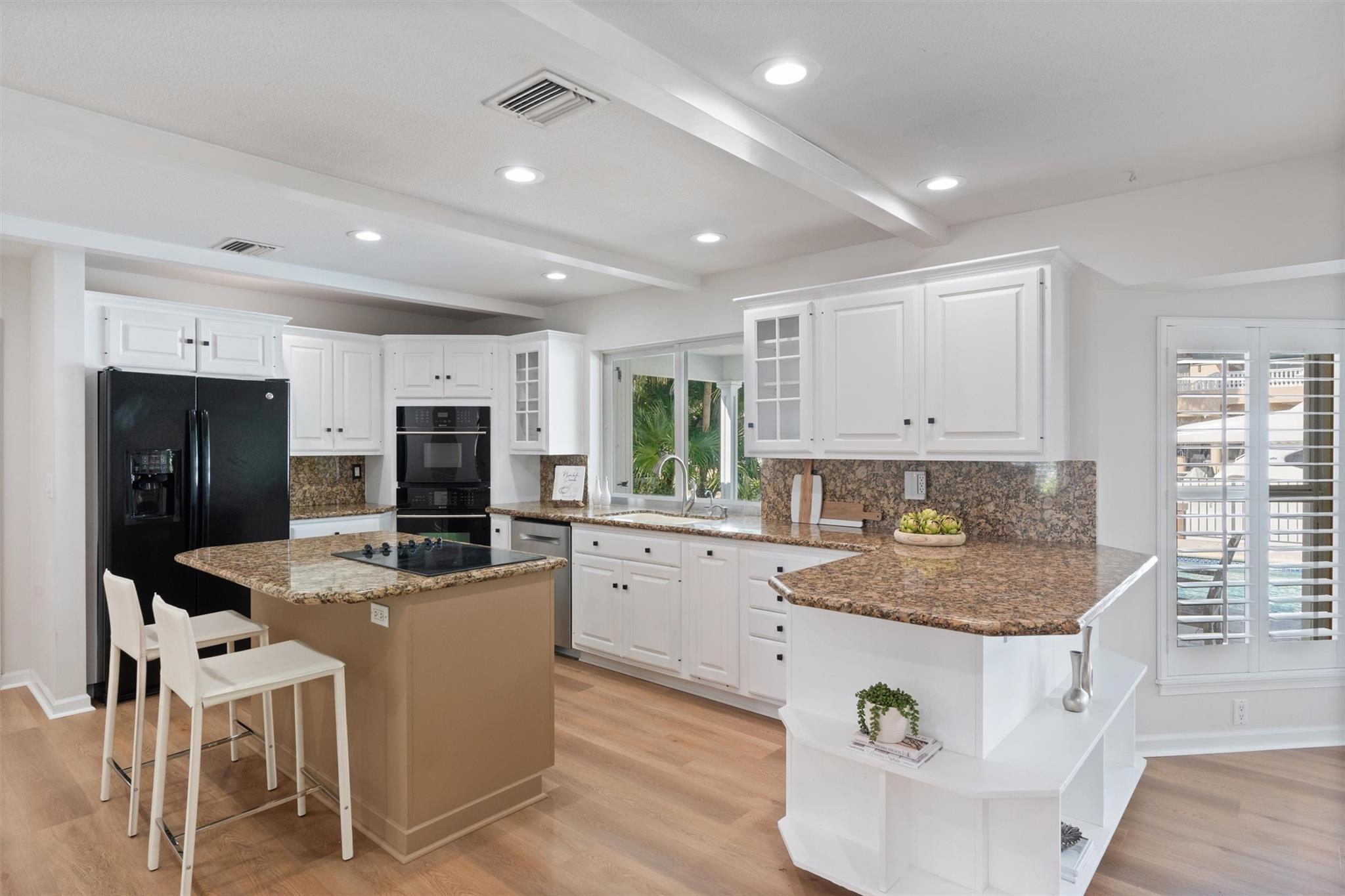 Coral Key Villas 6th Sec - Residential