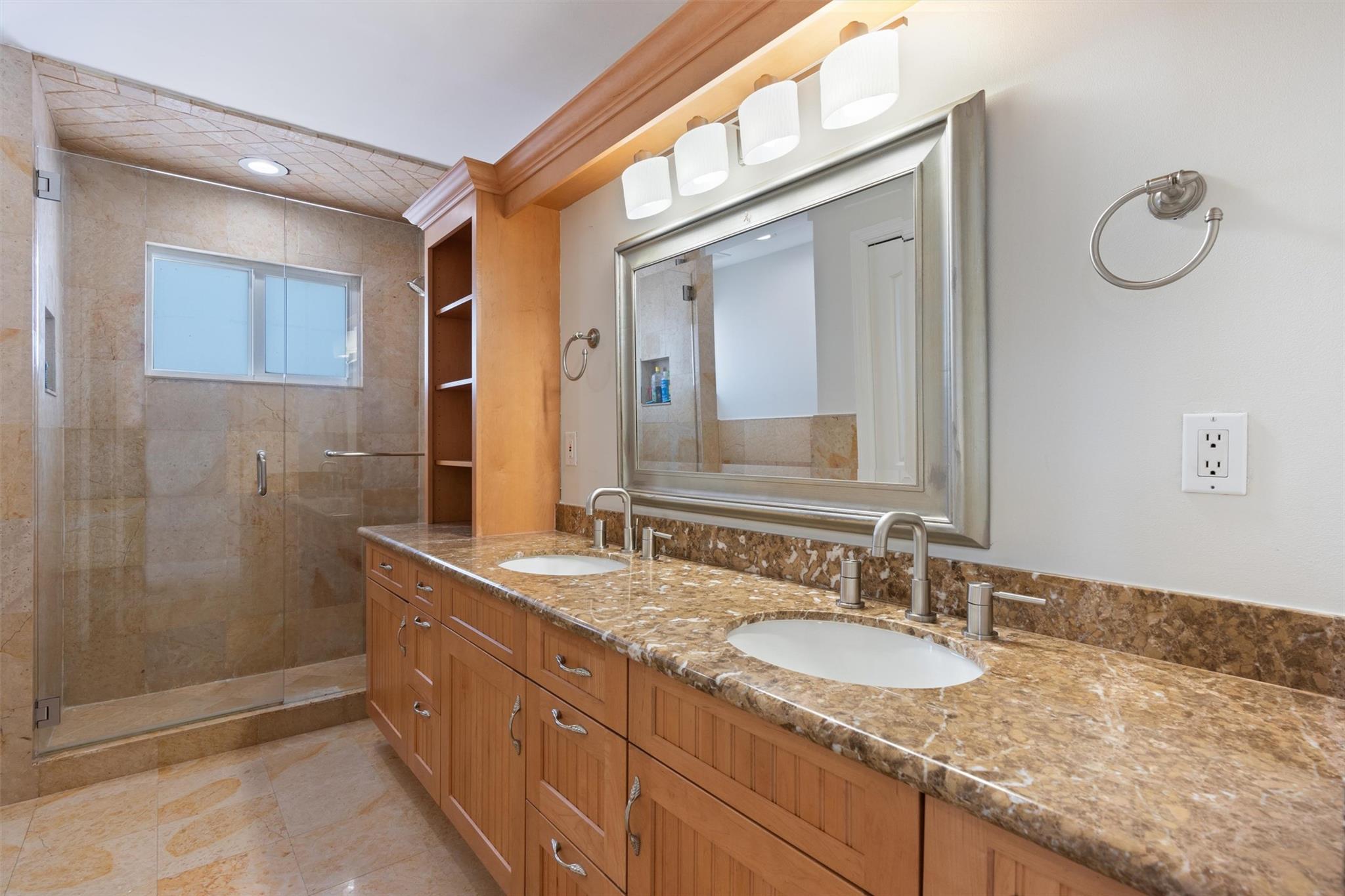 Coral Key Villas 6th Sec - Residential