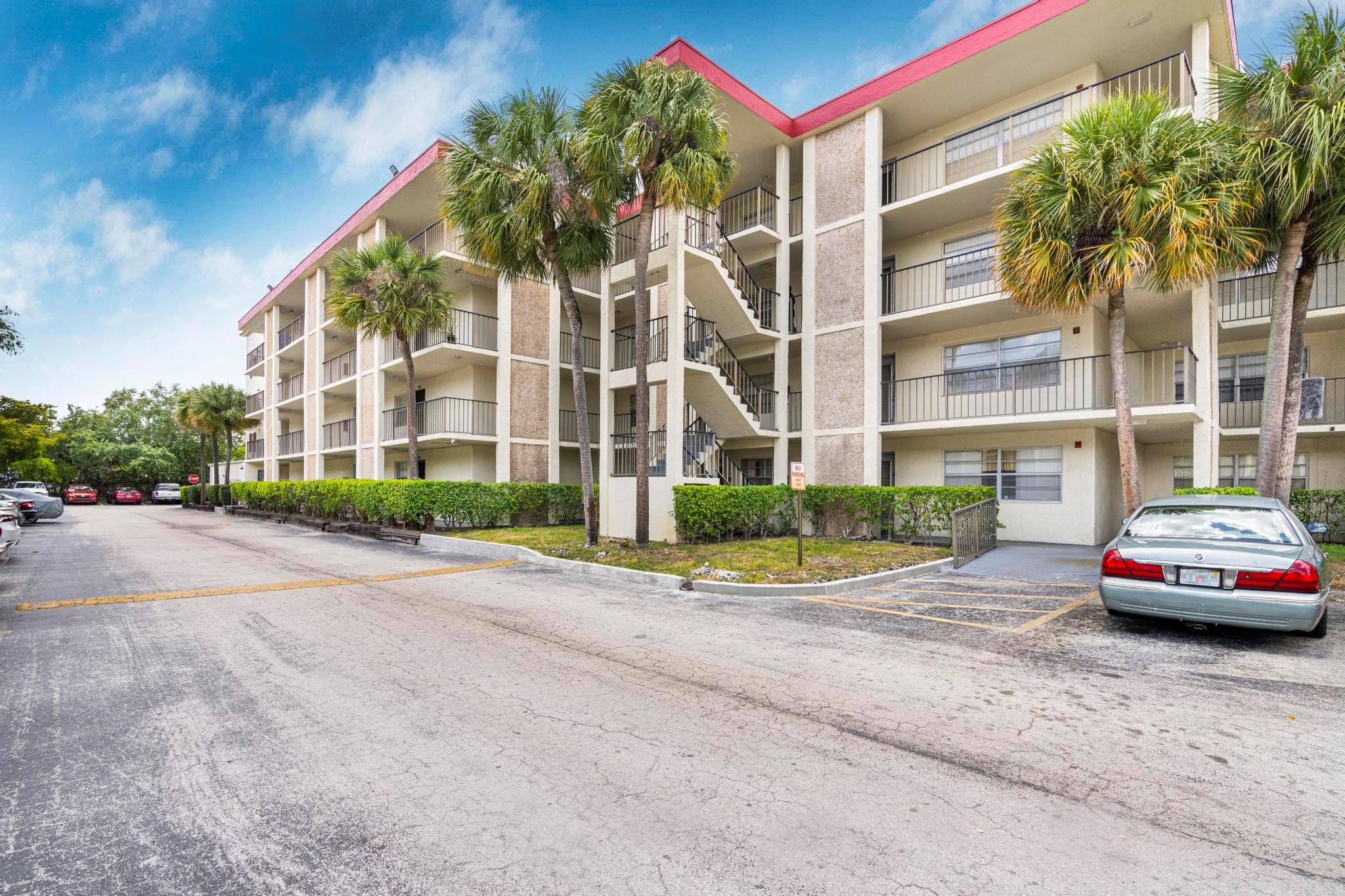 Welcome to Cypress Chase, a 55 and over community, offering a community's swimming pool, fitness center, and laundry facility. This unit is perfectly located on the 4th floor near the elevator. Step into a bright and airy living space with elegant finishes and recent updates. The kitchen is a chef's delight, featuring sleek countertops, high-end stainless steel appliances, and ample cabinet space. Listed for rent also. Schedule your tour today!