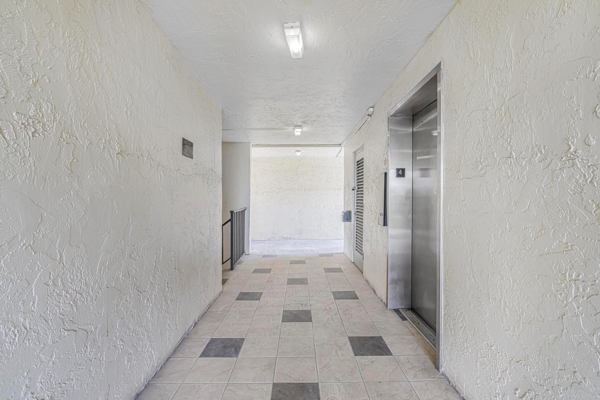 3000 NW 48th Ter 423