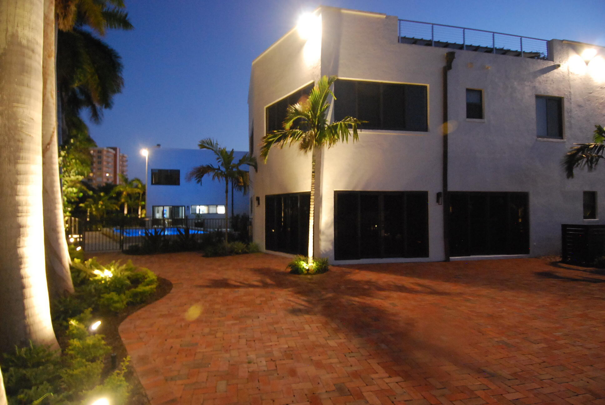 BEL LIDO - Residential Lease