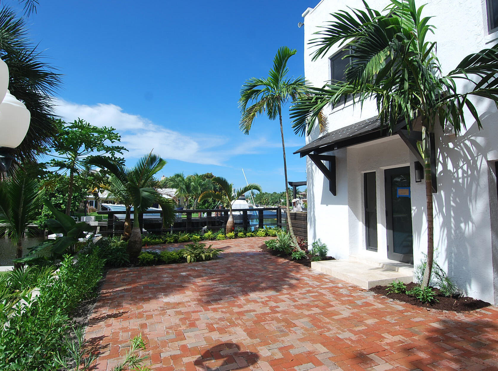 BEL LIDO - Residential Lease