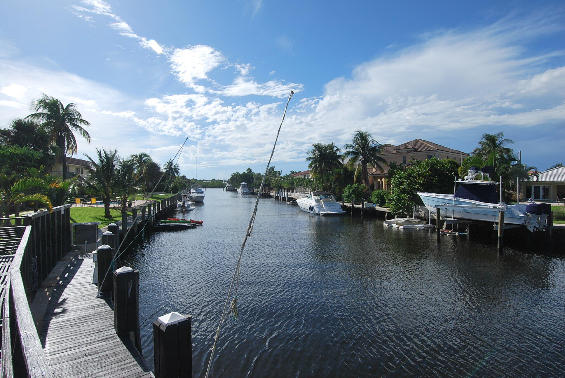 BEL LIDO - Residential Lease