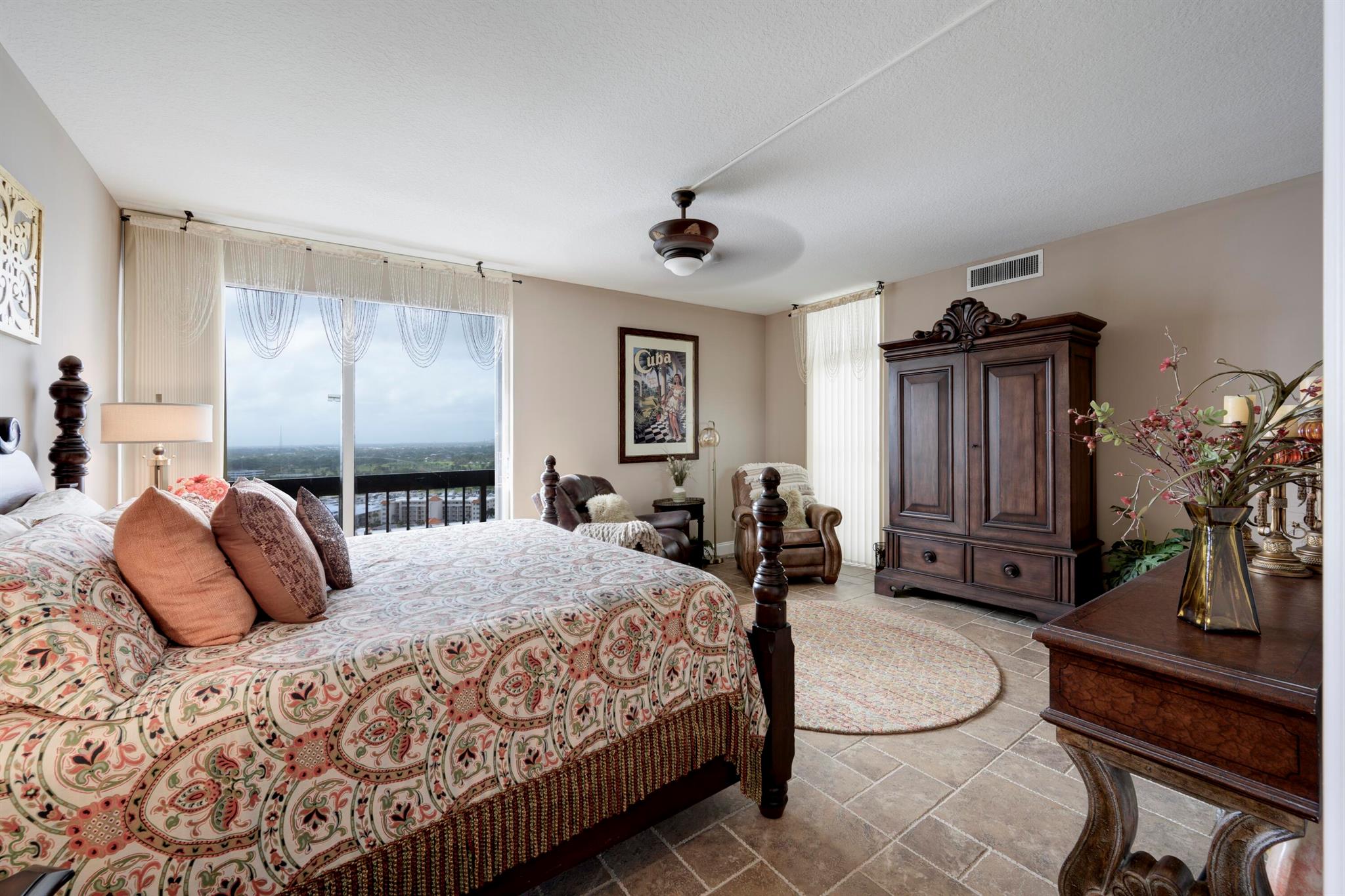 108 Lakeshore Drive 38-T