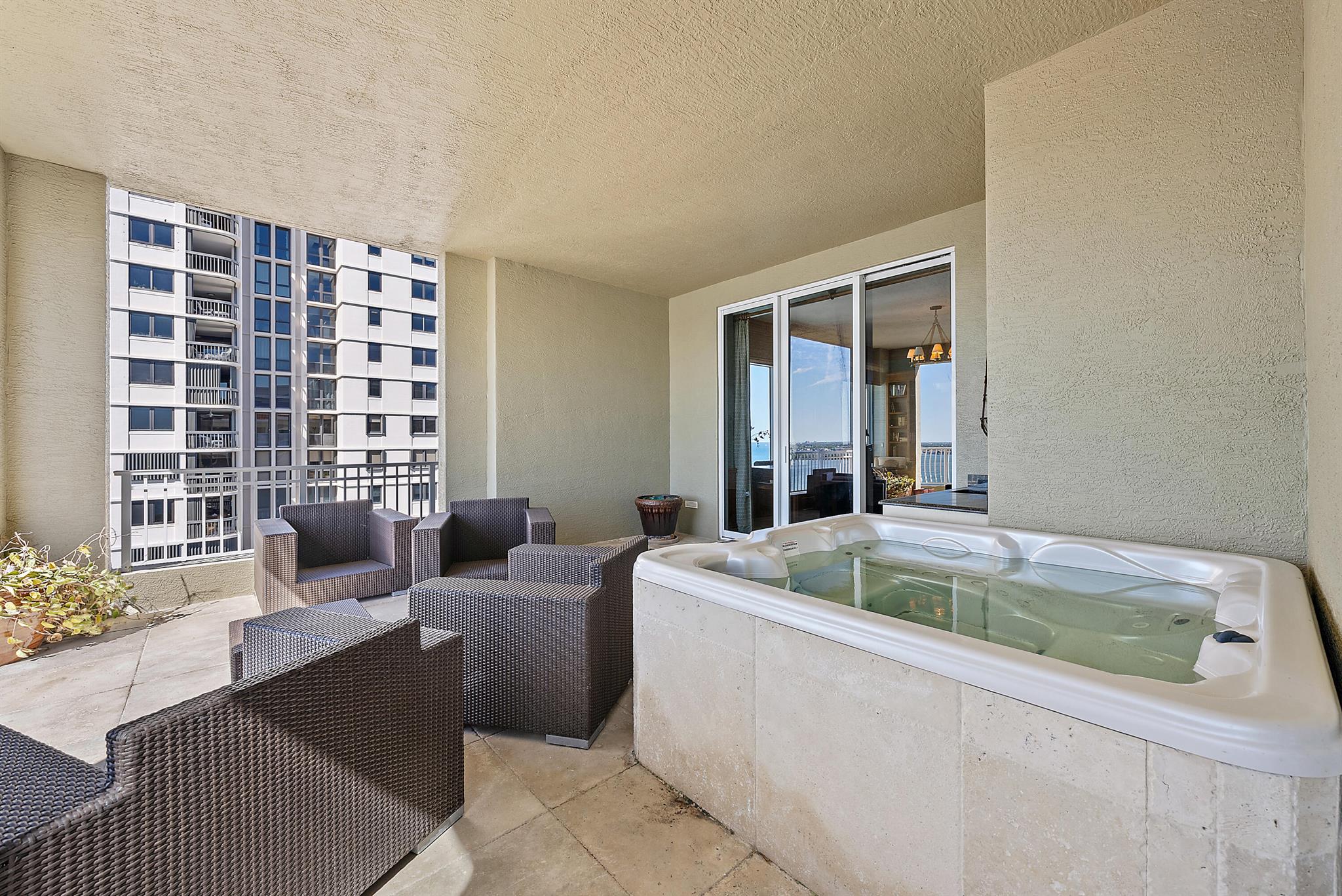 ONE SINGER ISLAND CONDO - Residential