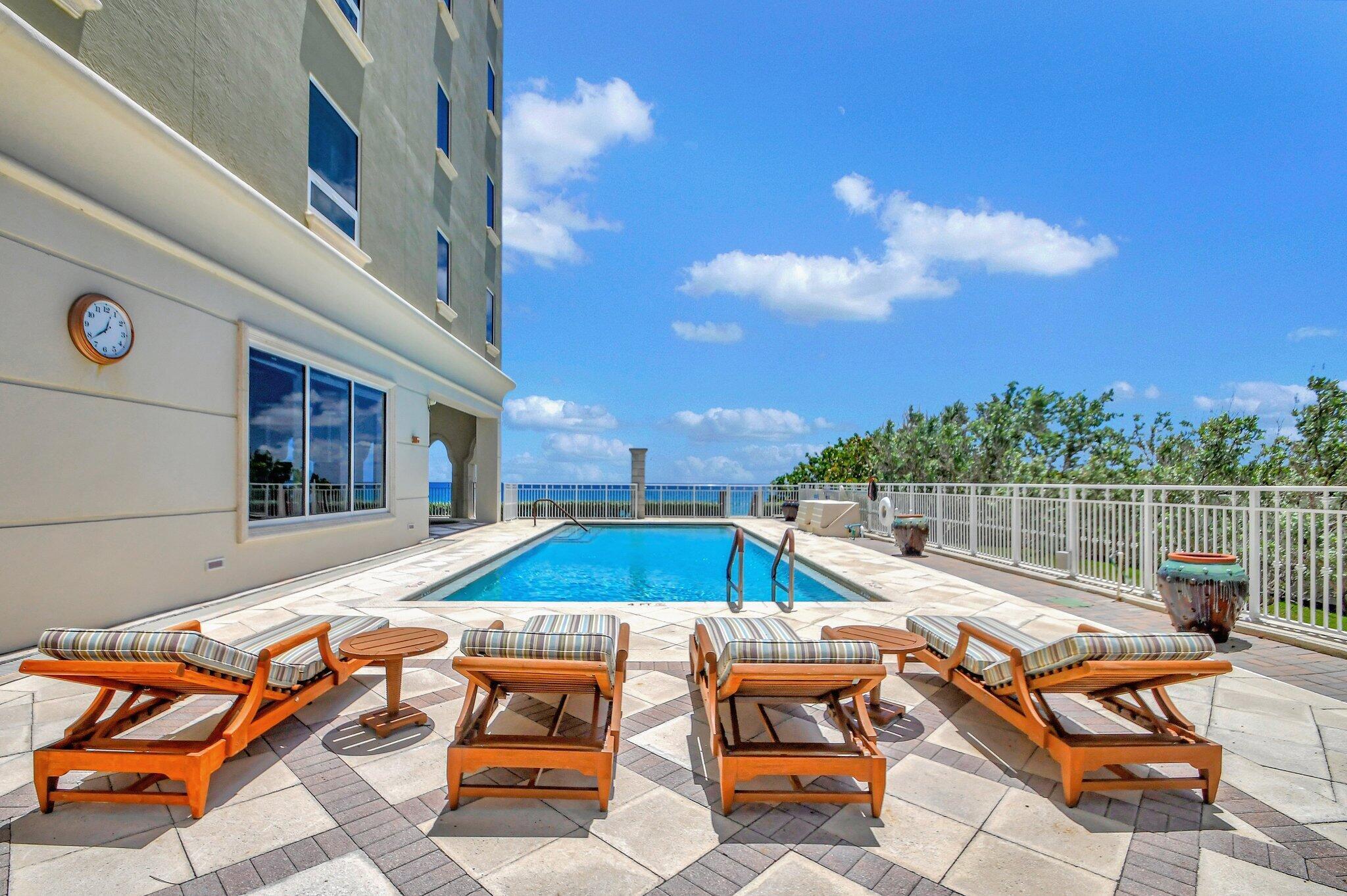 ONE SINGER ISLAND CONDO - Residential