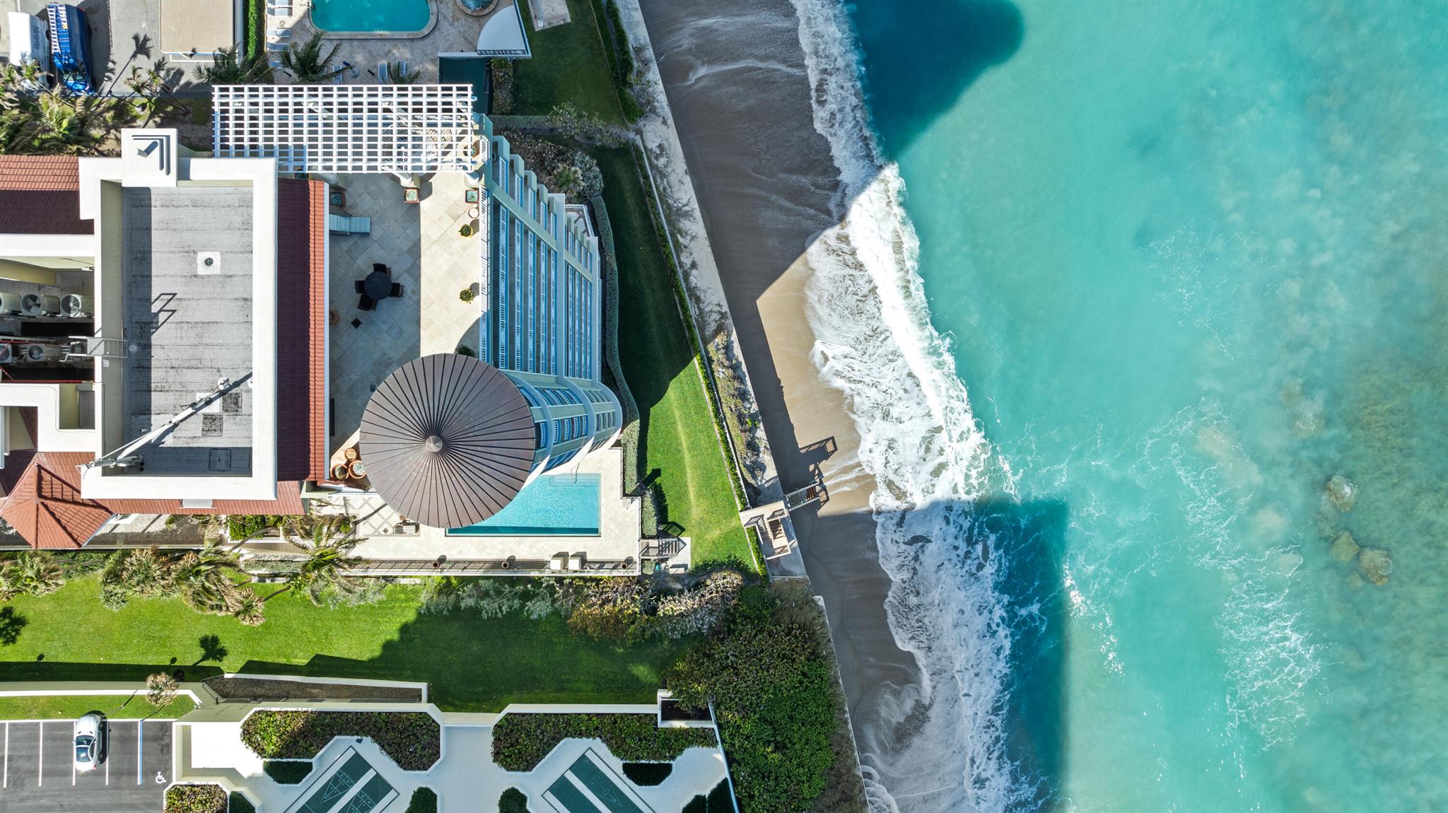 ONE SINGER ISLAND CONDO - Residential
