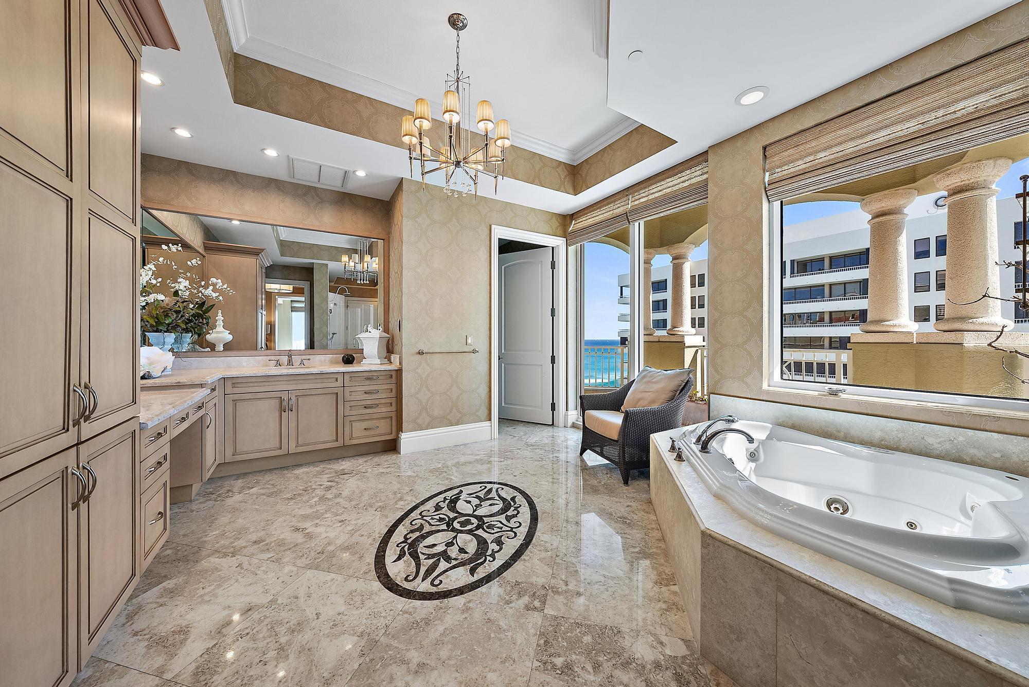 ONE SINGER ISLAND CONDO - Residential