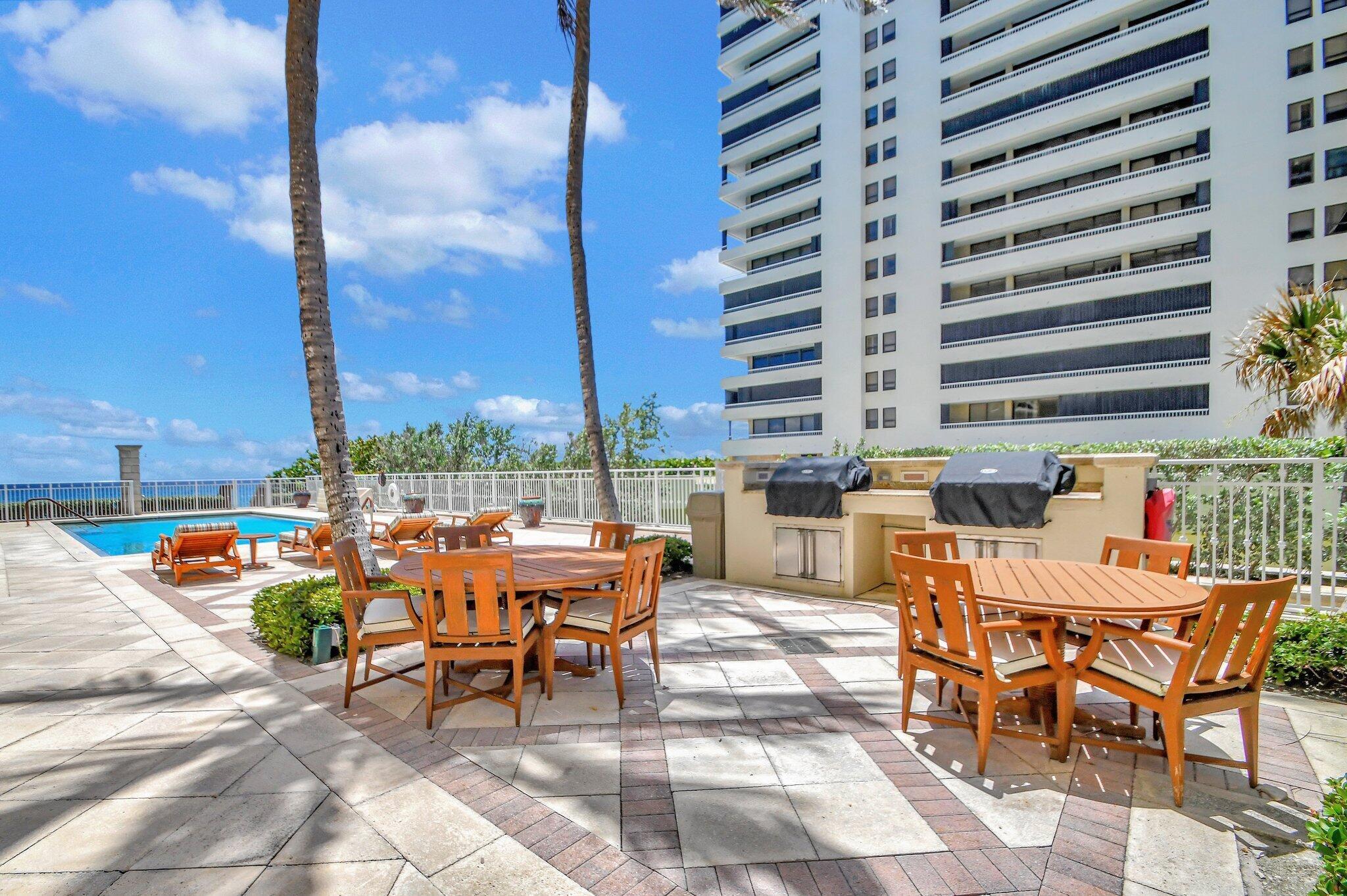 ONE SINGER ISLAND CONDO - Residential