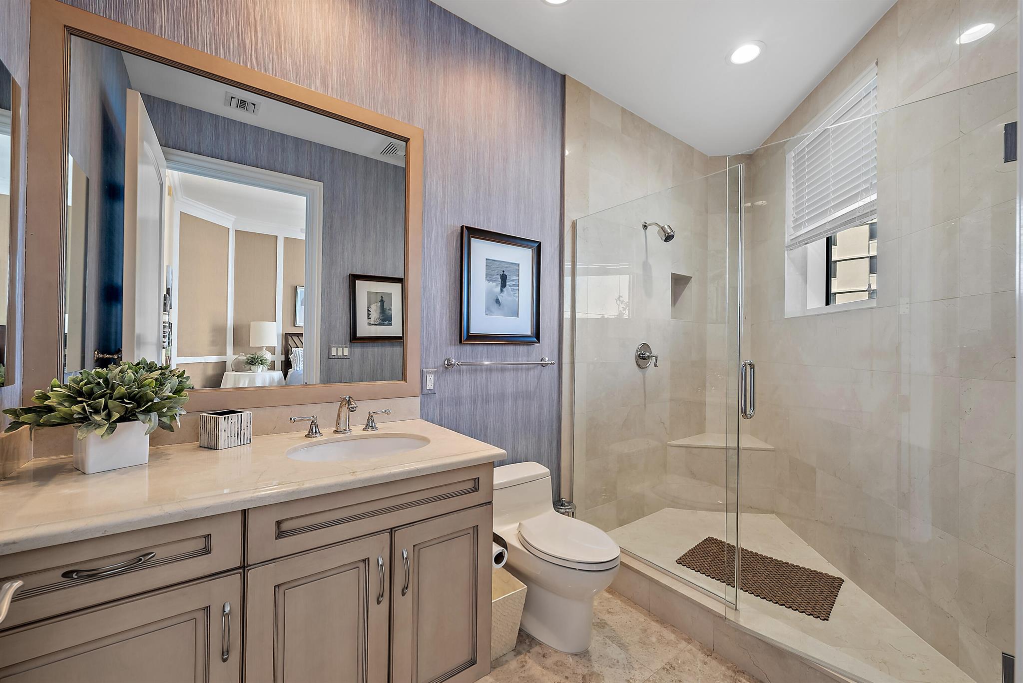 ONE SINGER ISLAND CONDO - Residential