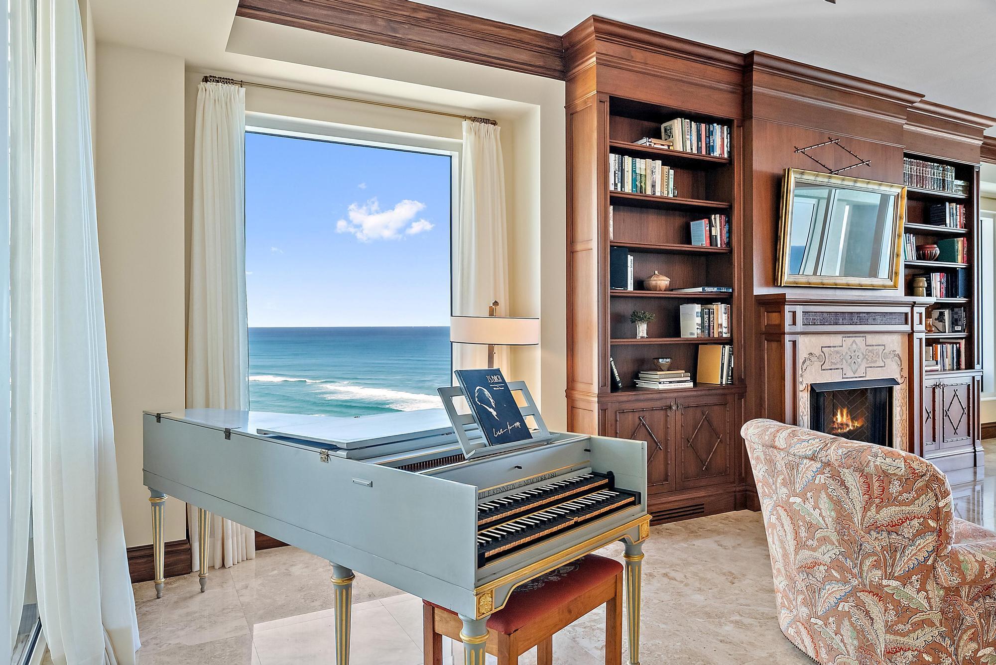 ONE SINGER ISLAND CONDO - Residential