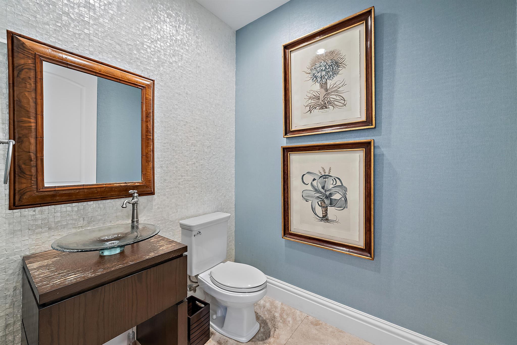 ONE SINGER ISLAND CONDO - Residential