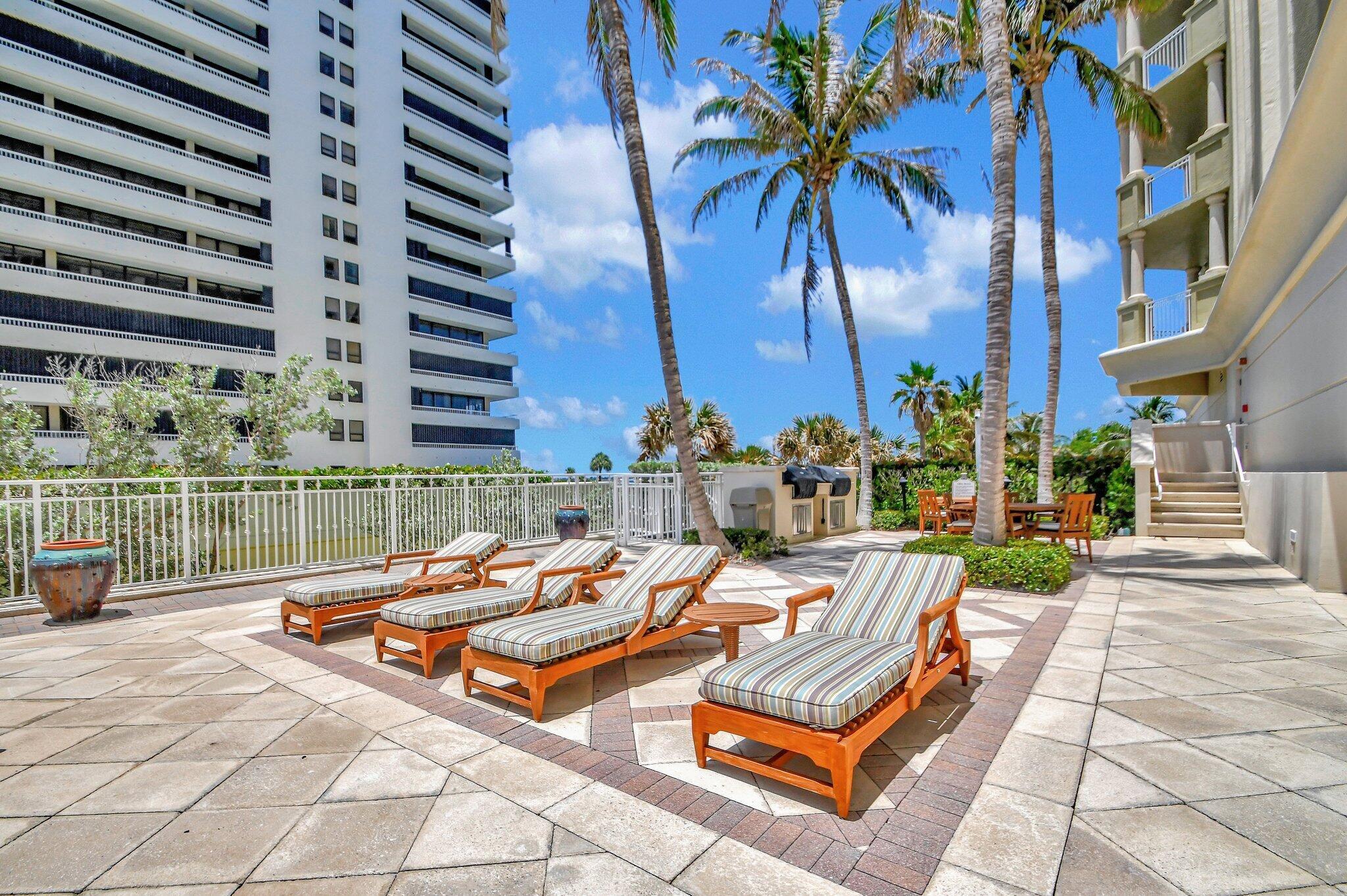 ONE SINGER ISLAND CONDO - Residential