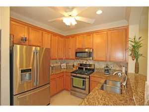 MANSIONS AT EVERGRENE - Residential Lease