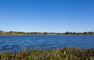 MANSIONS AT EVERGRENE - Residential Lease