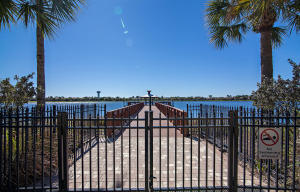 MANSIONS AT EVERGRENE - Residential Lease