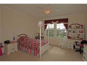 MANSIONS AT EVERGRENE - Residential Lease