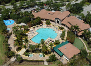 MANSIONS AT EVERGRENE - Residential Lease