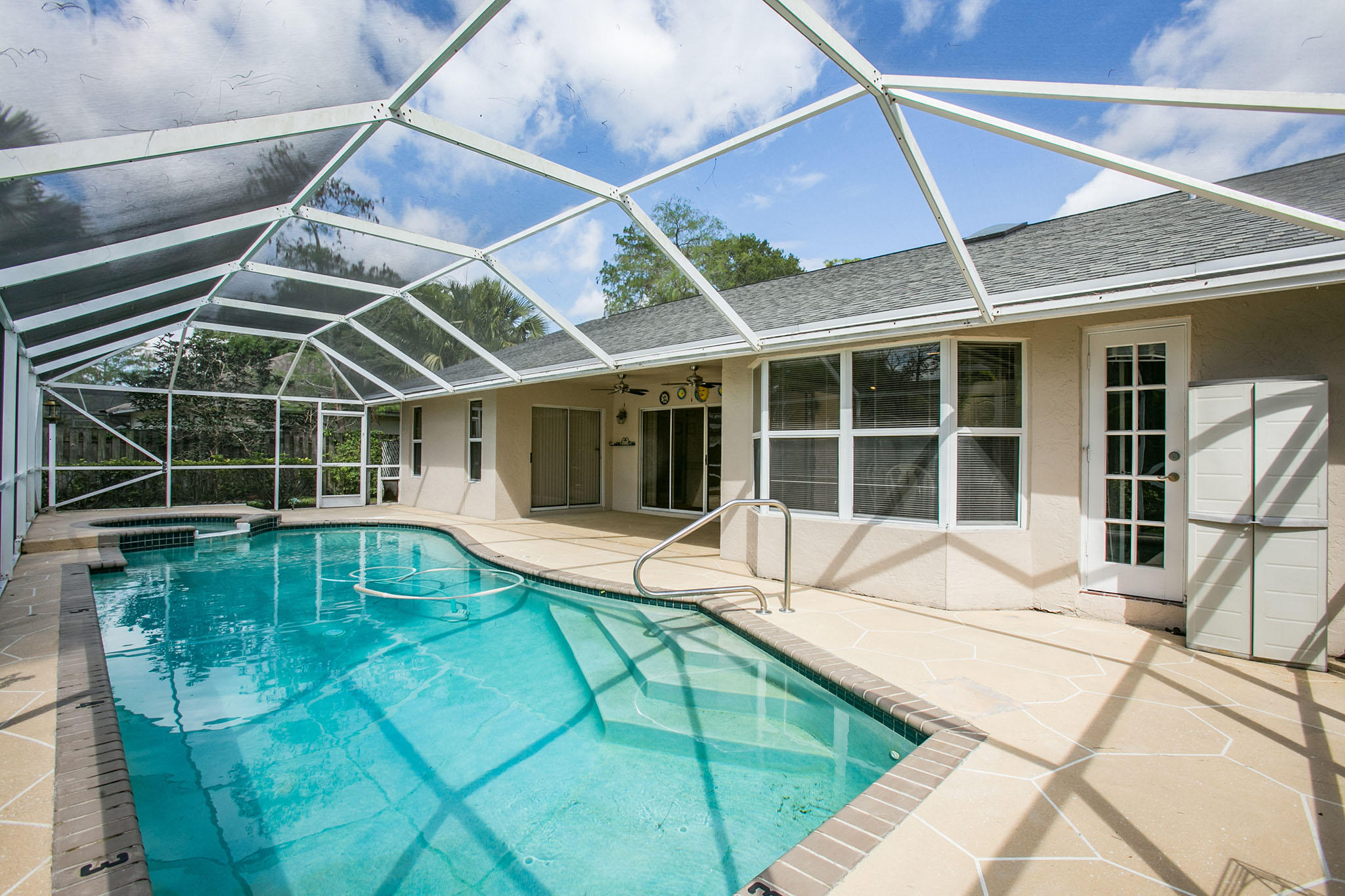 Sugar Pond Manor - Residential