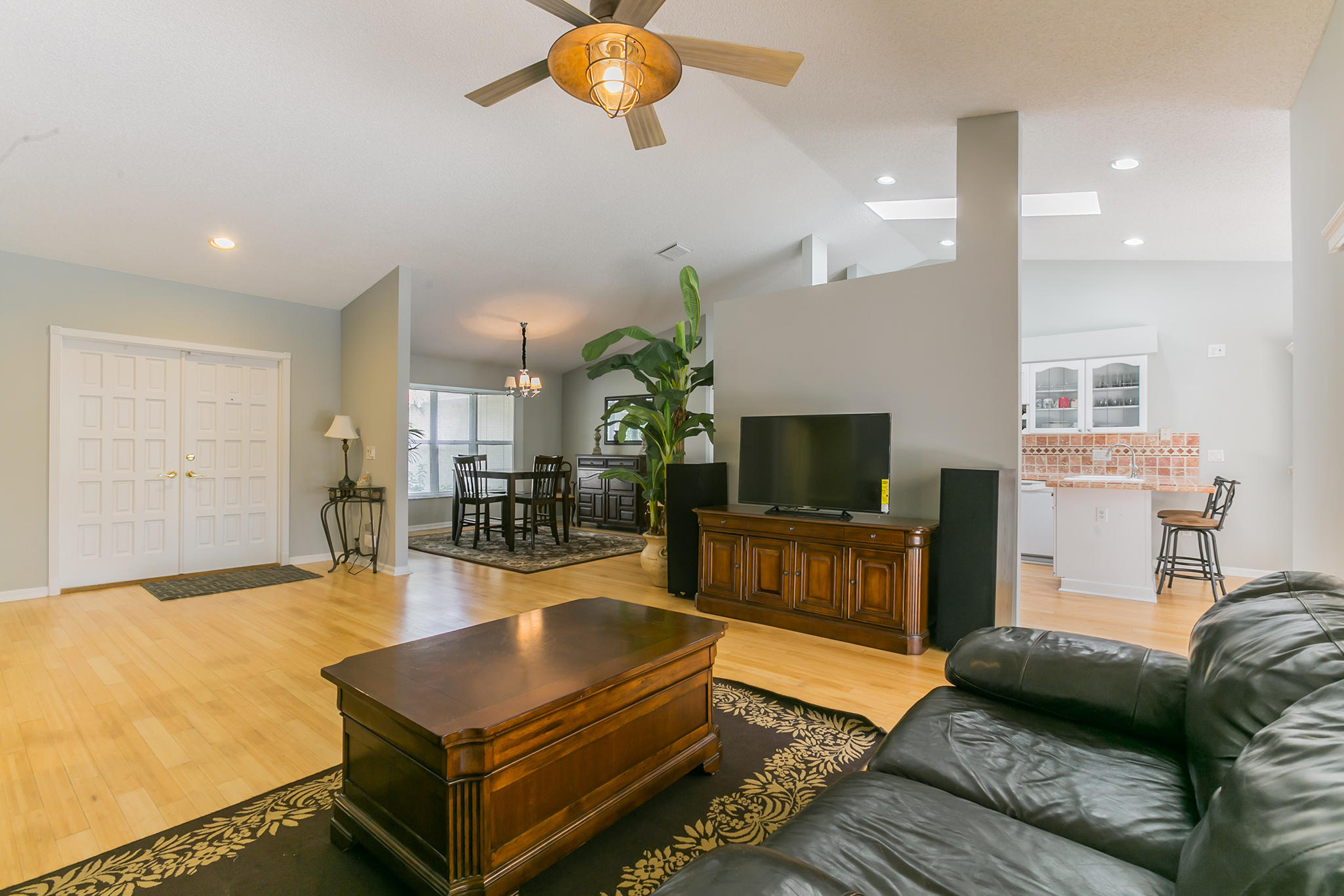 Sugar Pond Manor - Residential