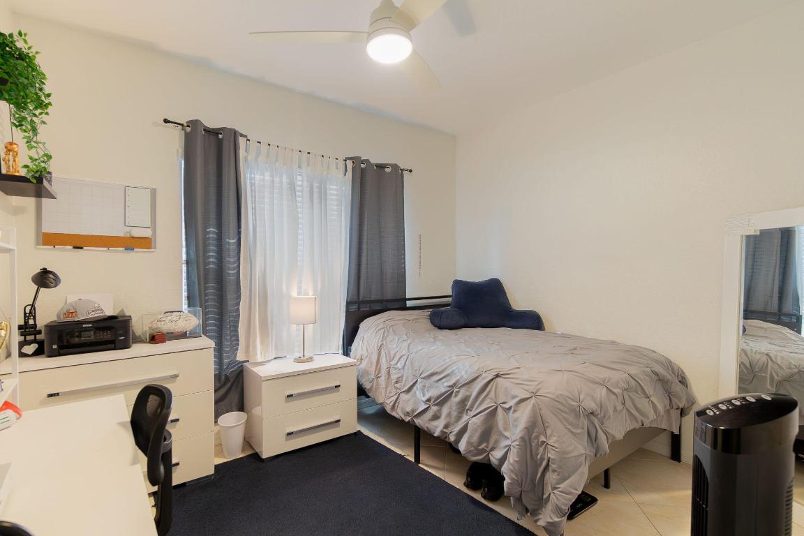 COCONUT KEY - Residential