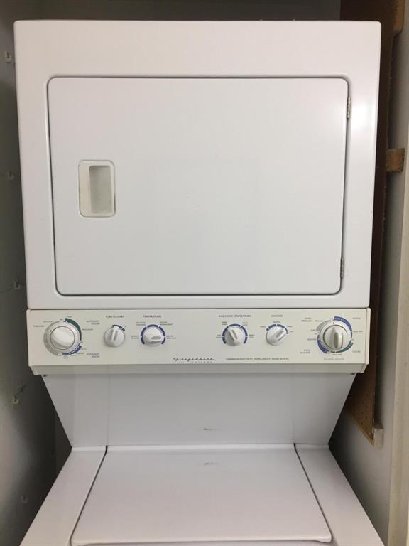 800 Place Condominimum - Residential