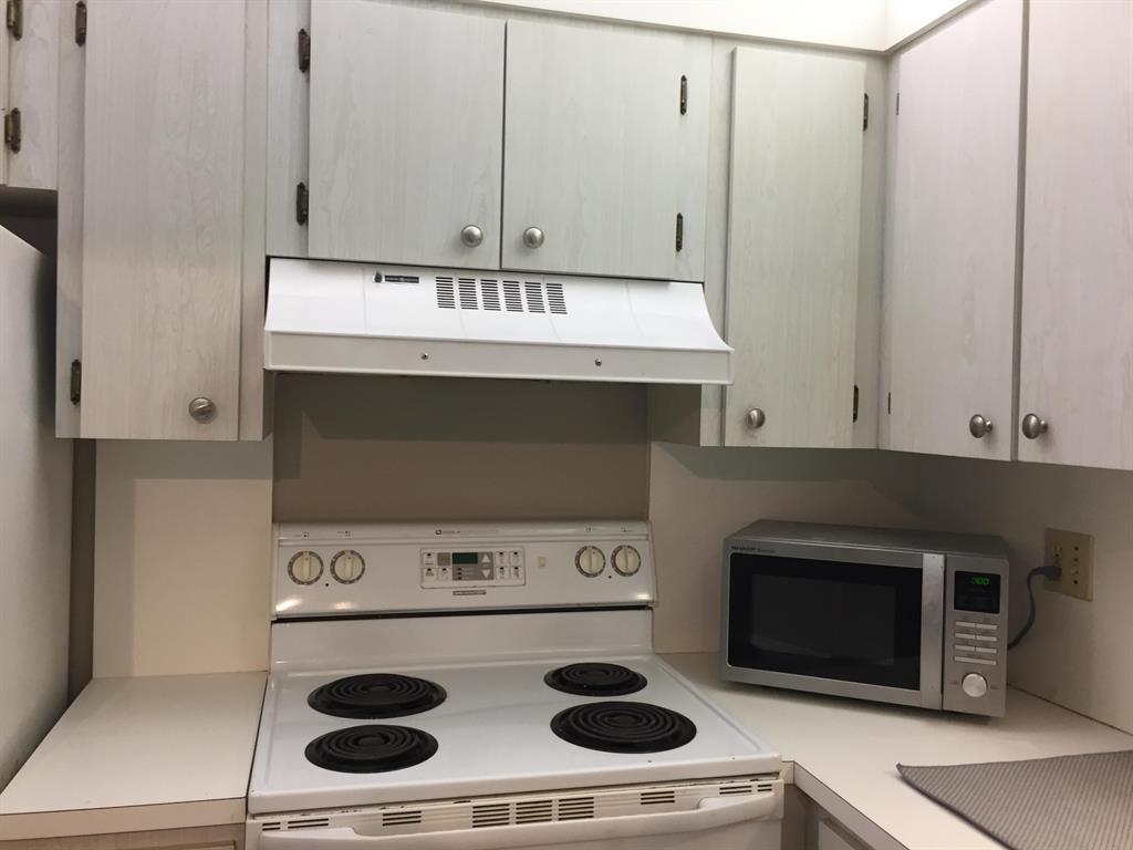 800 Place Condominimum - Residential