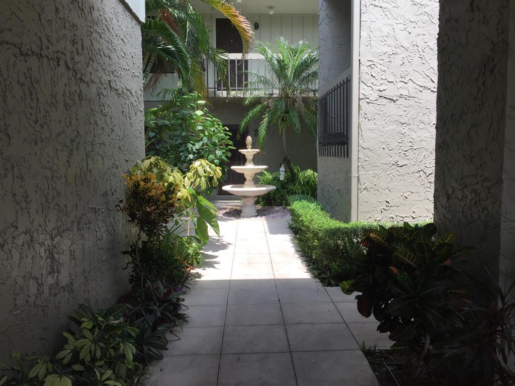 800 Place Condominimum - Residential