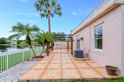 A home in Lake Worth