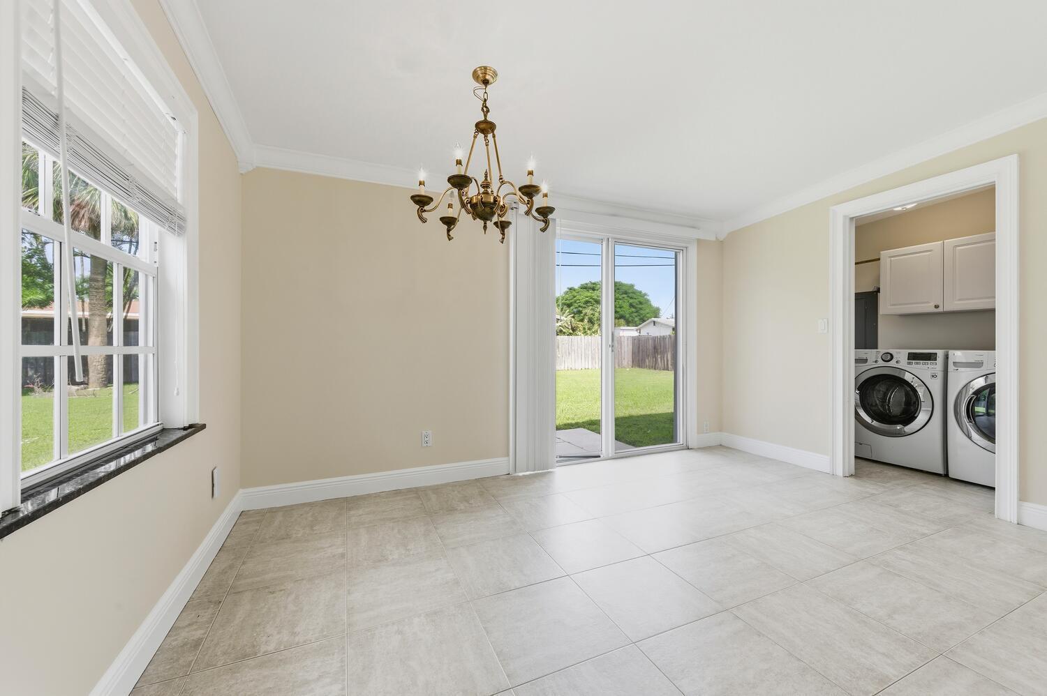 NORTH PALM BEACH VILLAGE - Residential