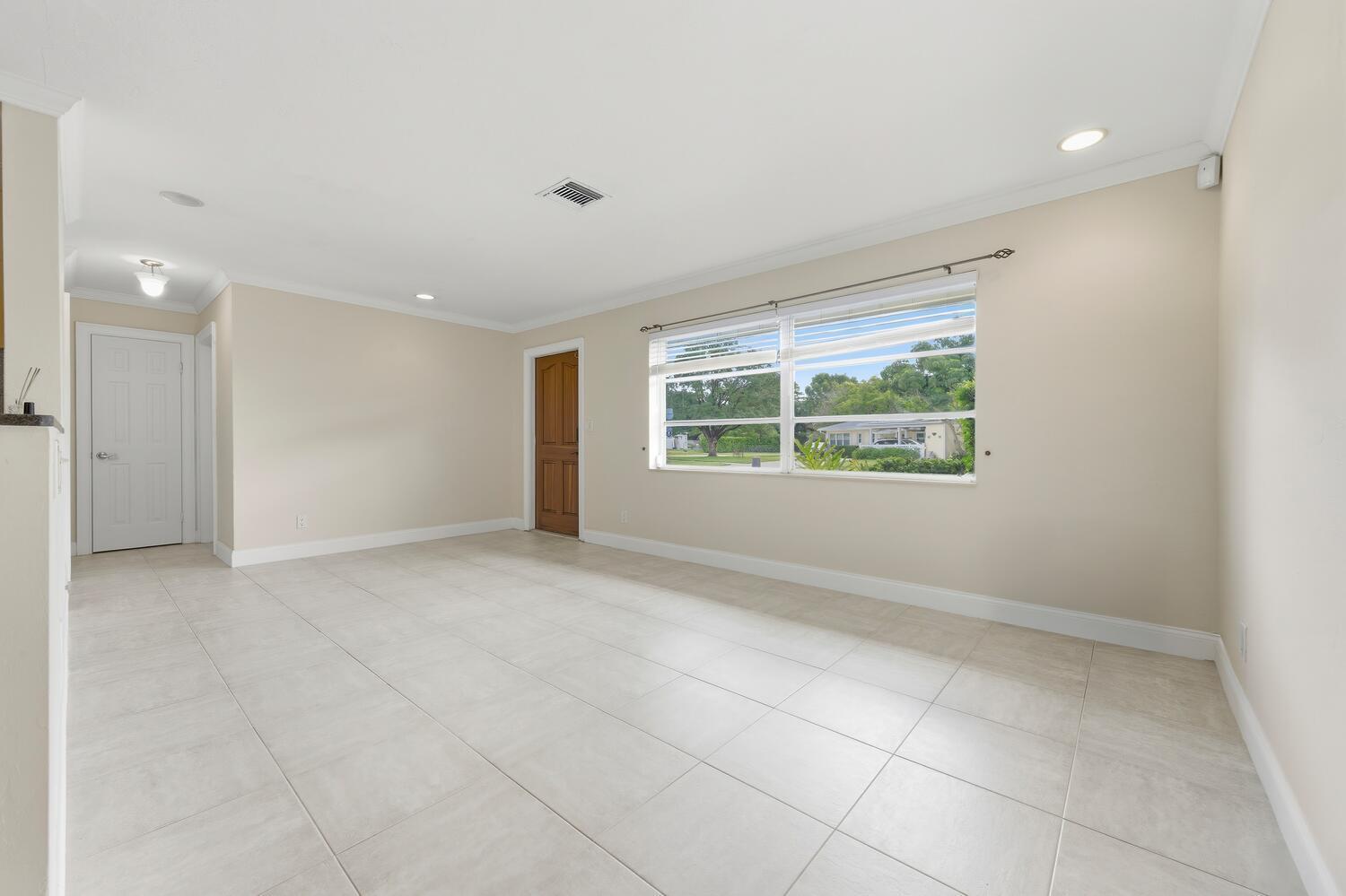 NORTH PALM BEACH VILLAGE - Residential