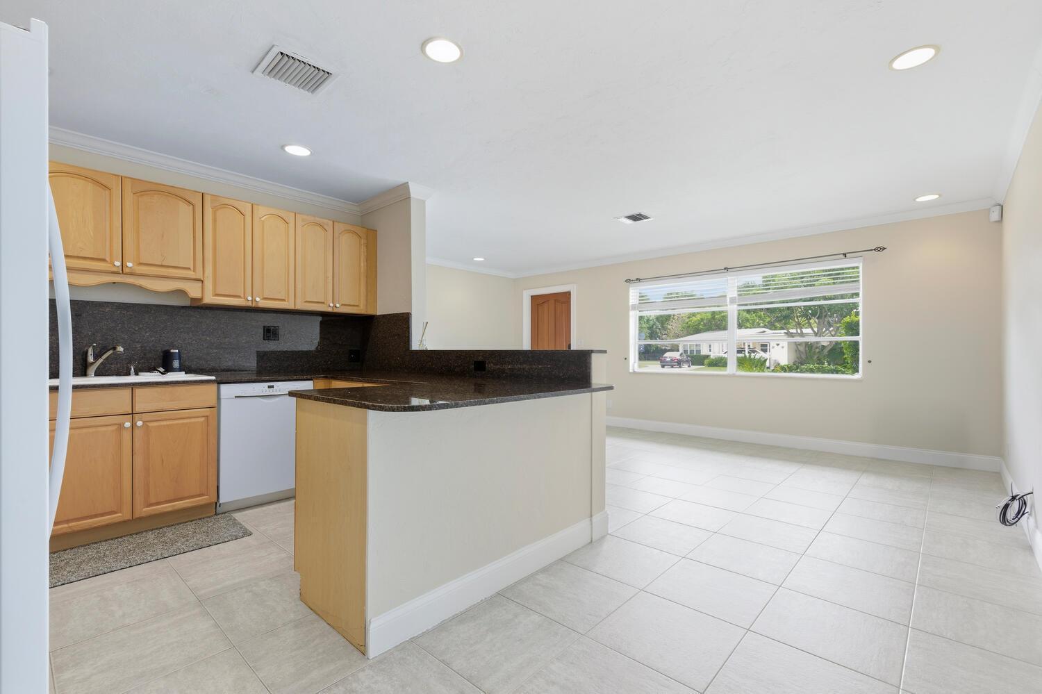 NORTH PALM BEACH VILLAGE - Residential