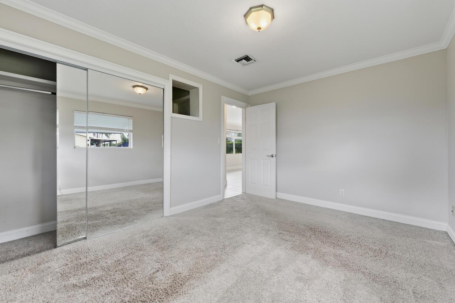 NORTH PALM BEACH VILLAGE - Residential
