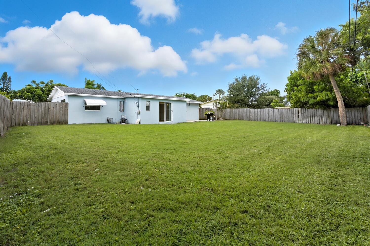 NORTH PALM BEACH VILLAGE - Residential