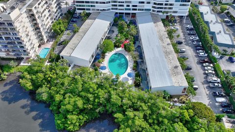 A home in South Palm Beach