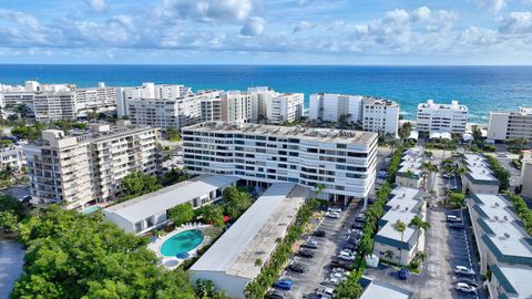 A home in South Palm Beach