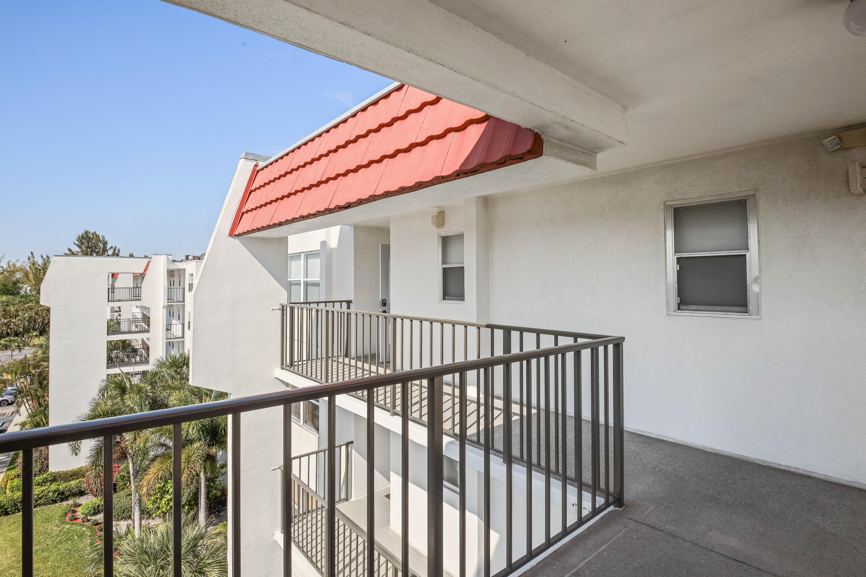 POINCIANA PLACE CONDO A,B AND C - Residential