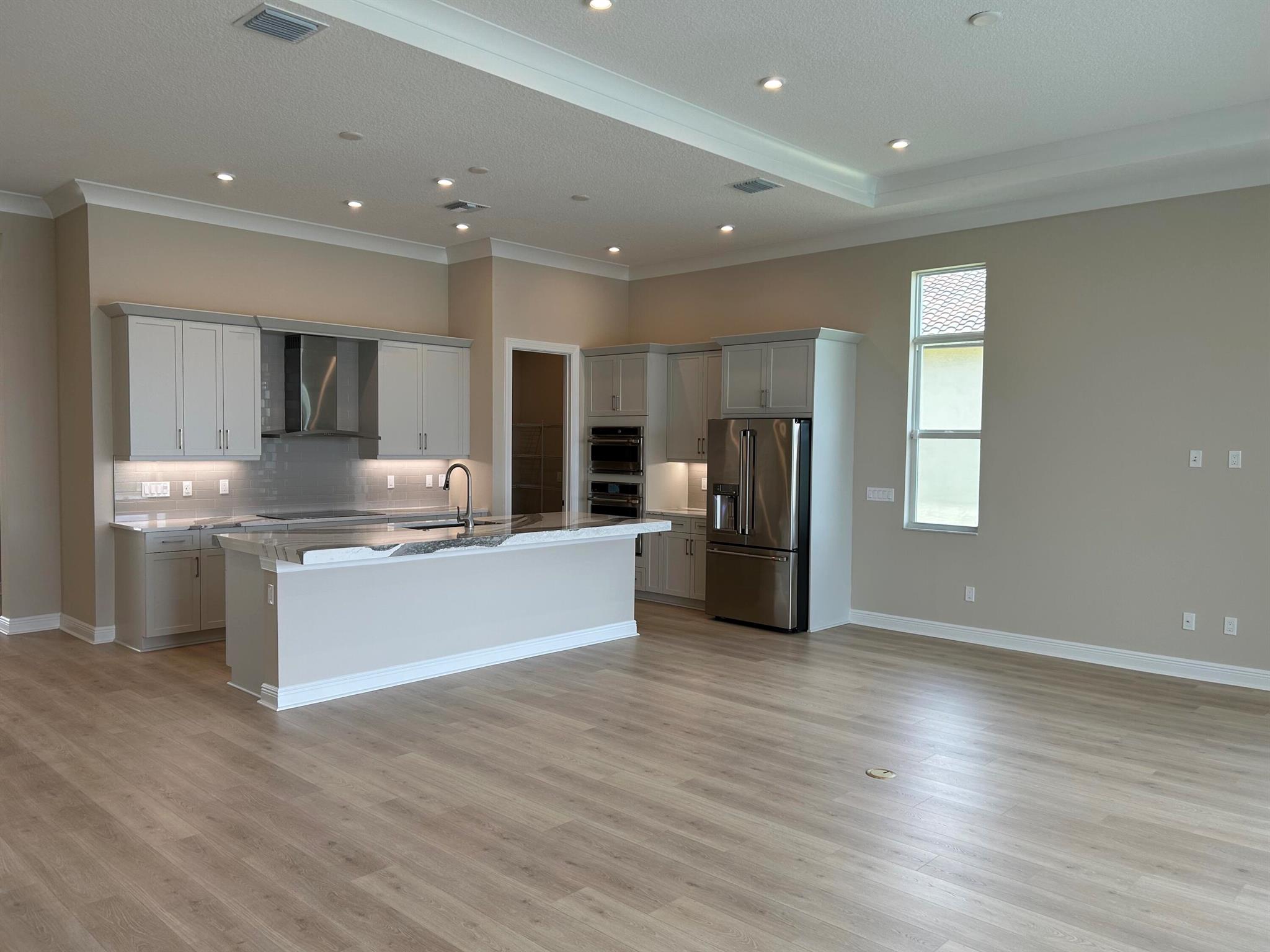 VERANO SOUTH PUD 1 - POD - Residential Lease