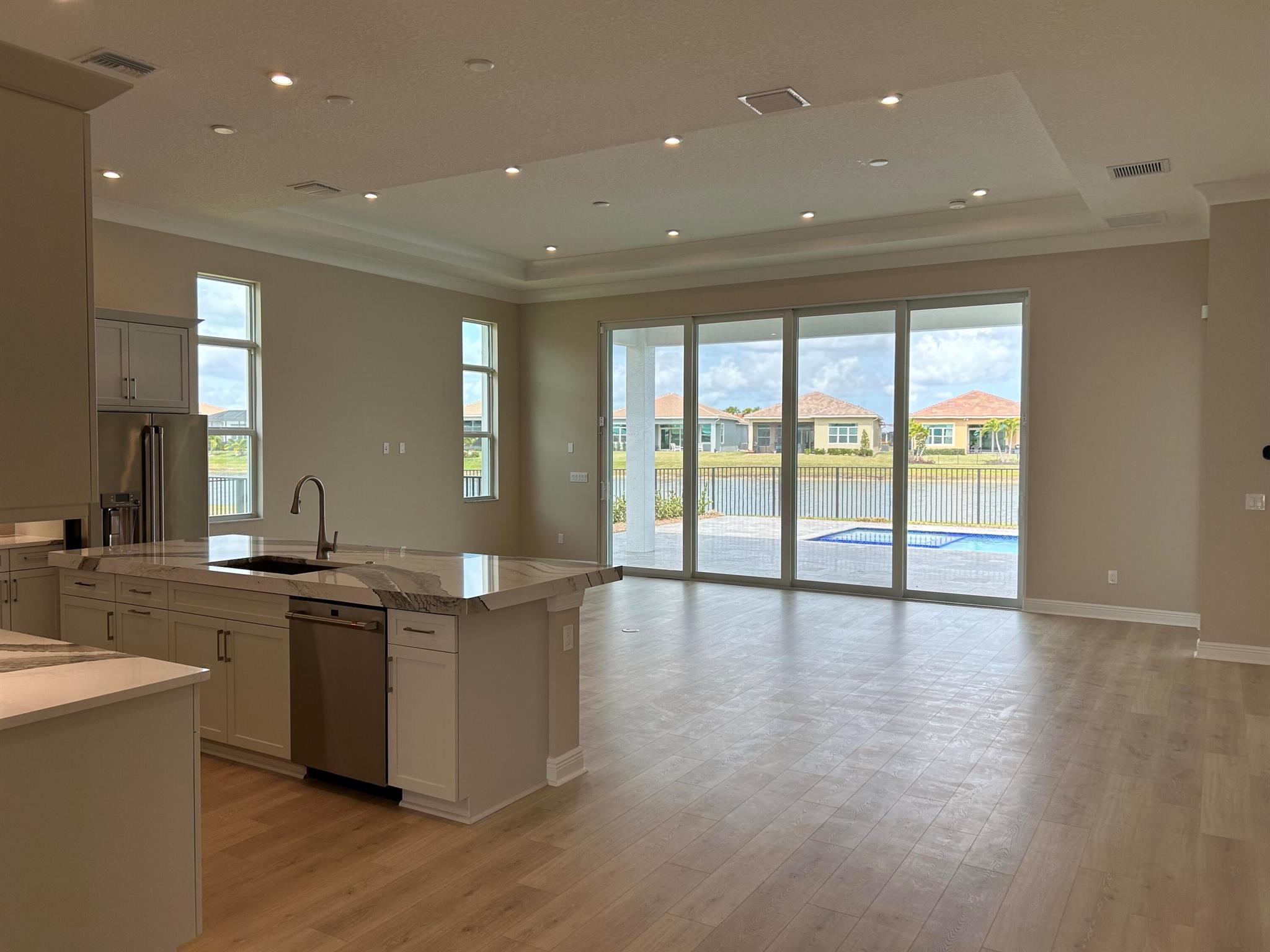 VERANO SOUTH PUD 1 - POD - Residential Lease