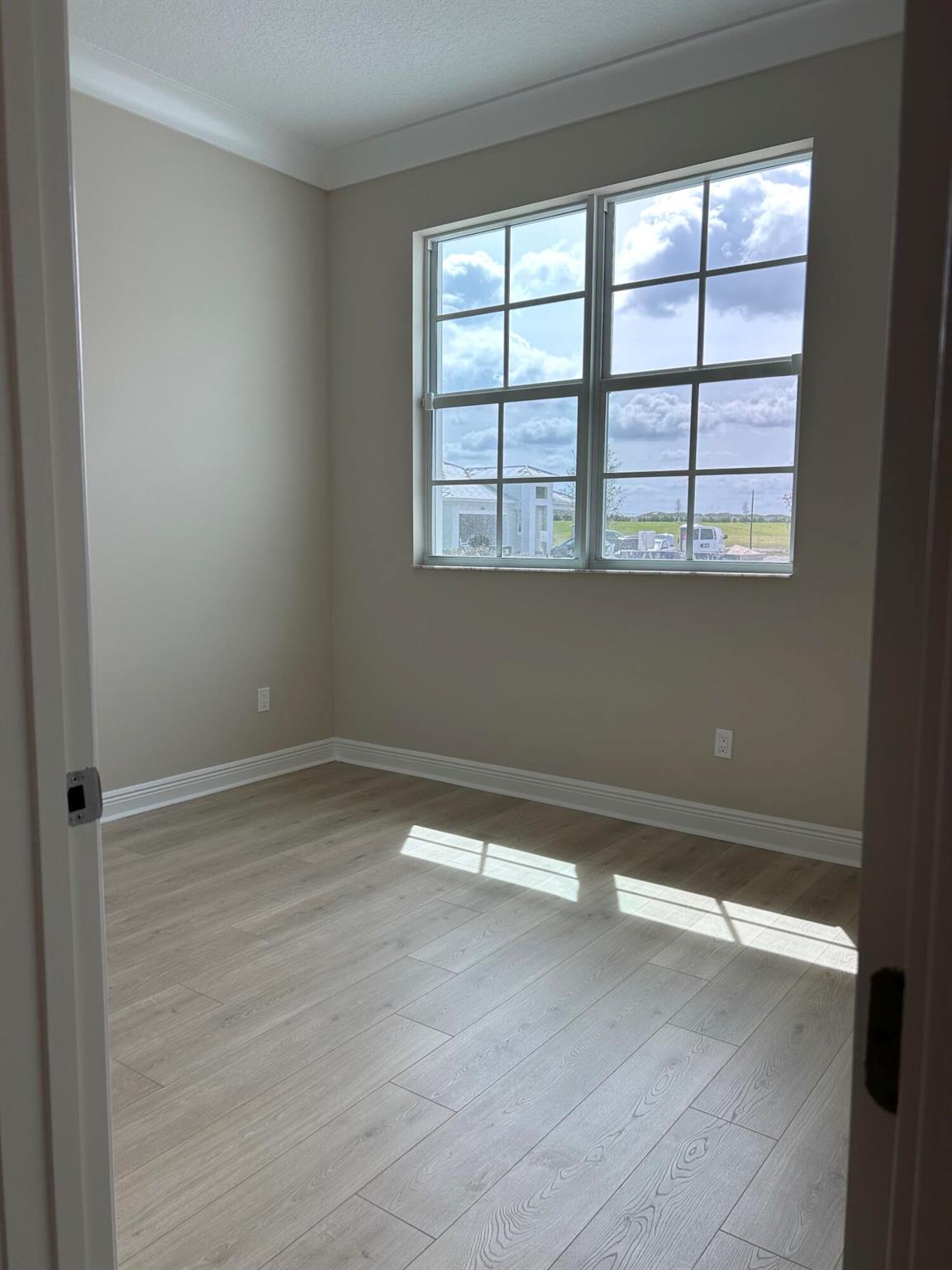 VERANO SOUTH PUD 1 - POD - Residential Lease