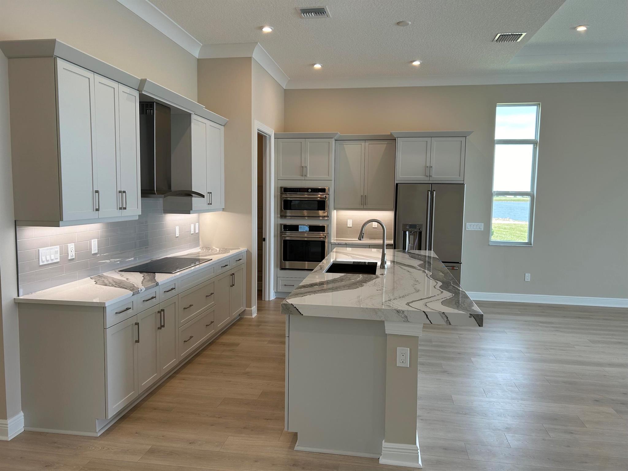 VERANO SOUTH PUD 1 - POD - Residential Lease