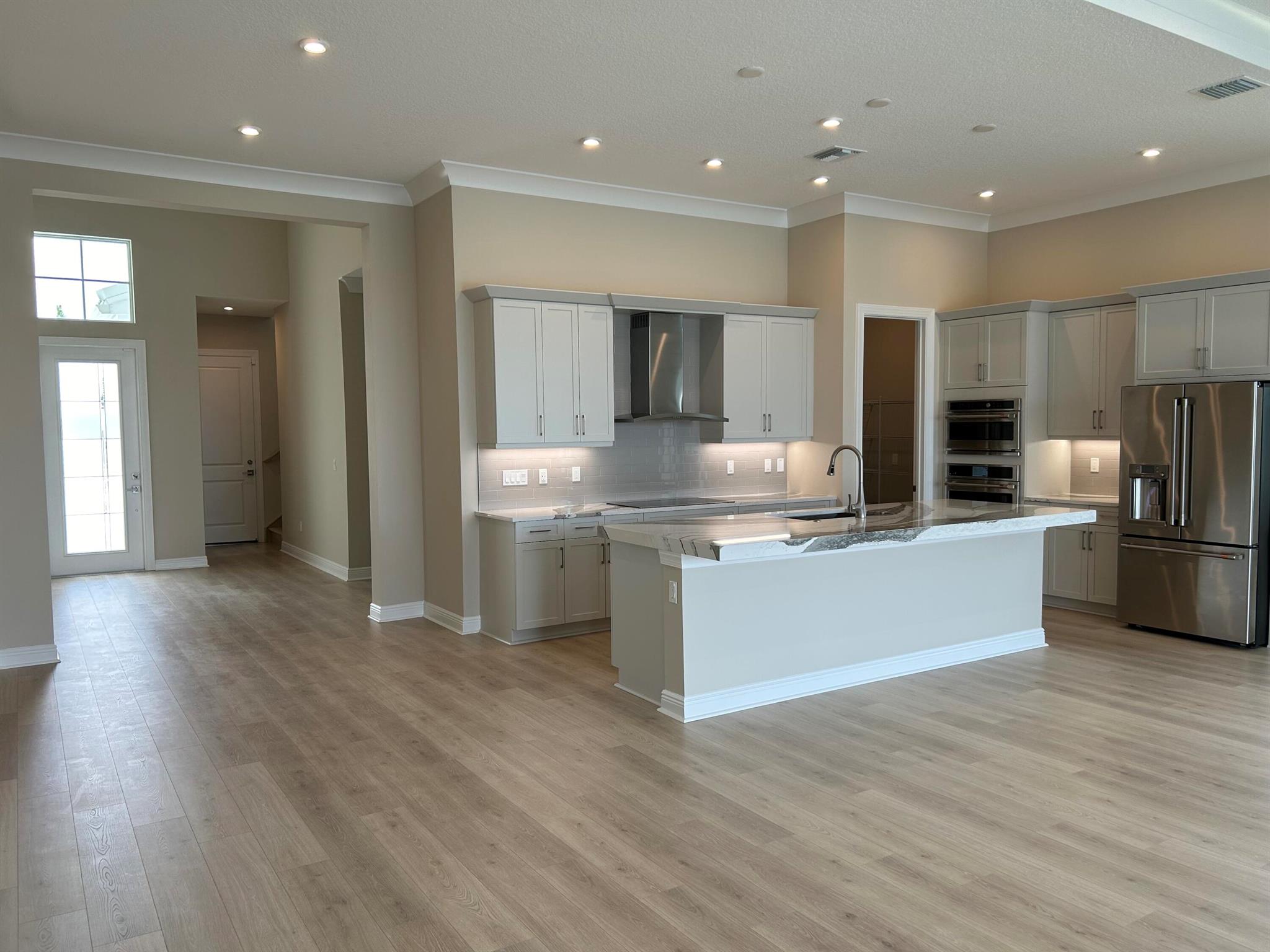 VERANO SOUTH PUD 1 - POD - Residential Lease