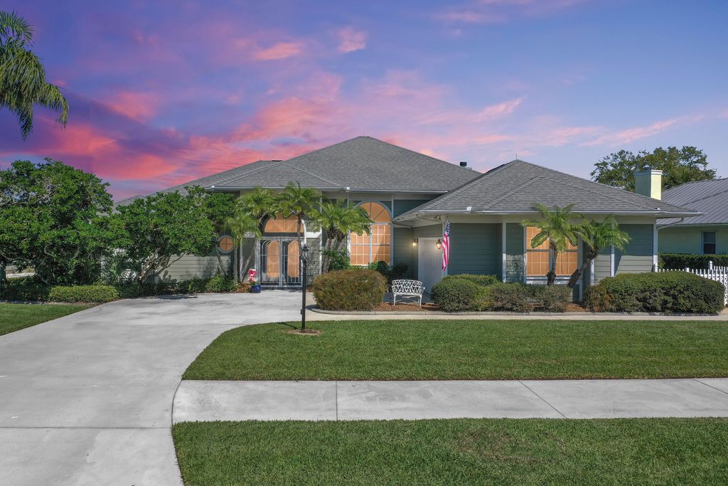 Photo of 4408 Gator Trace Lane, Fort Pierce, FL 34982 (MLS # R11067255)