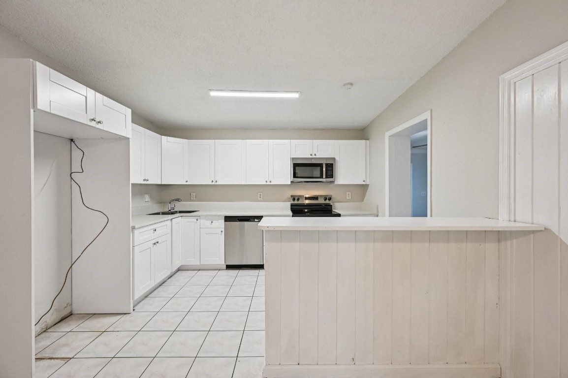 Forest Hill Village Repl - Residential