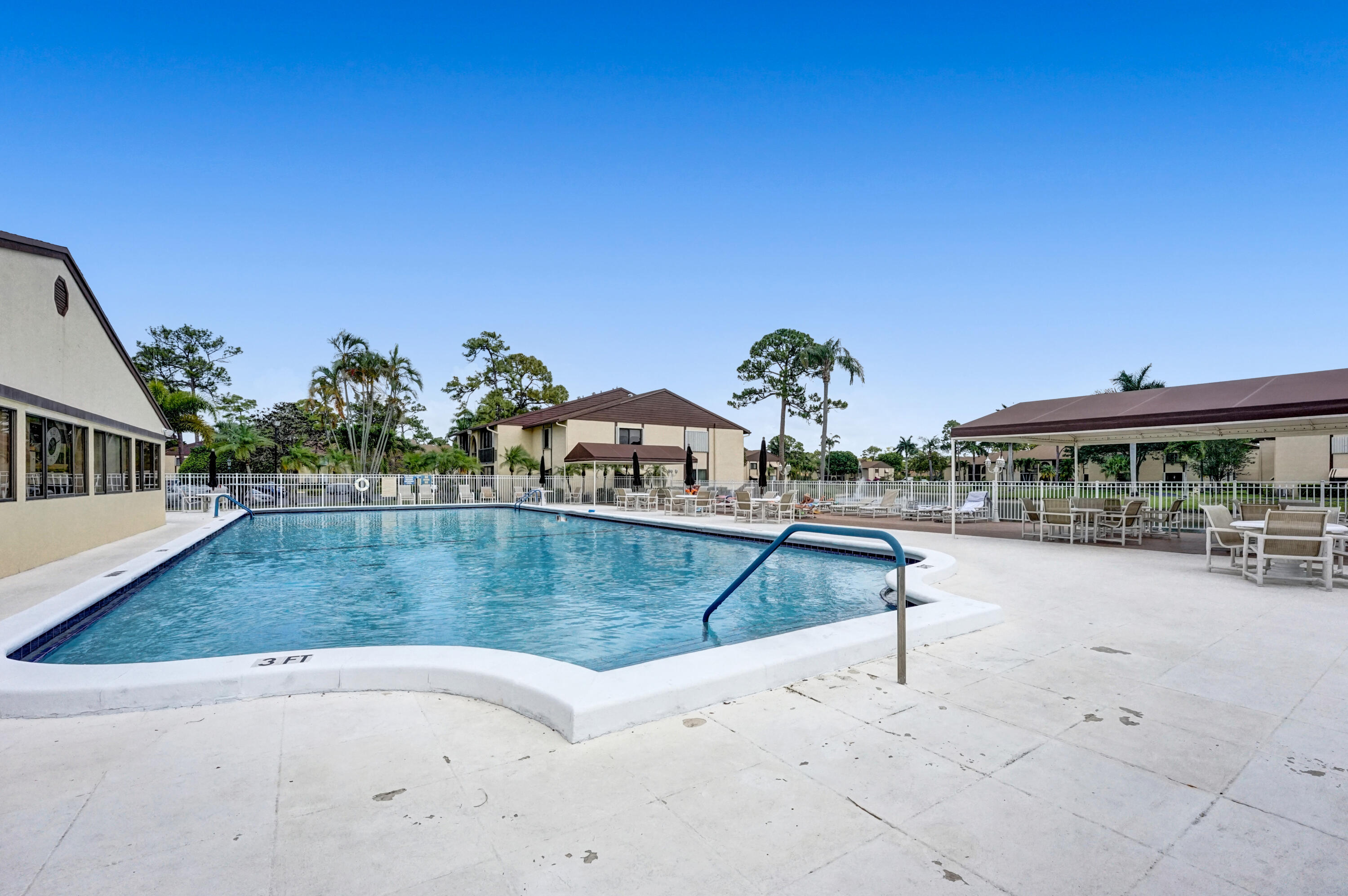 PINE RIDGE SOUTH II CONDO - Residential