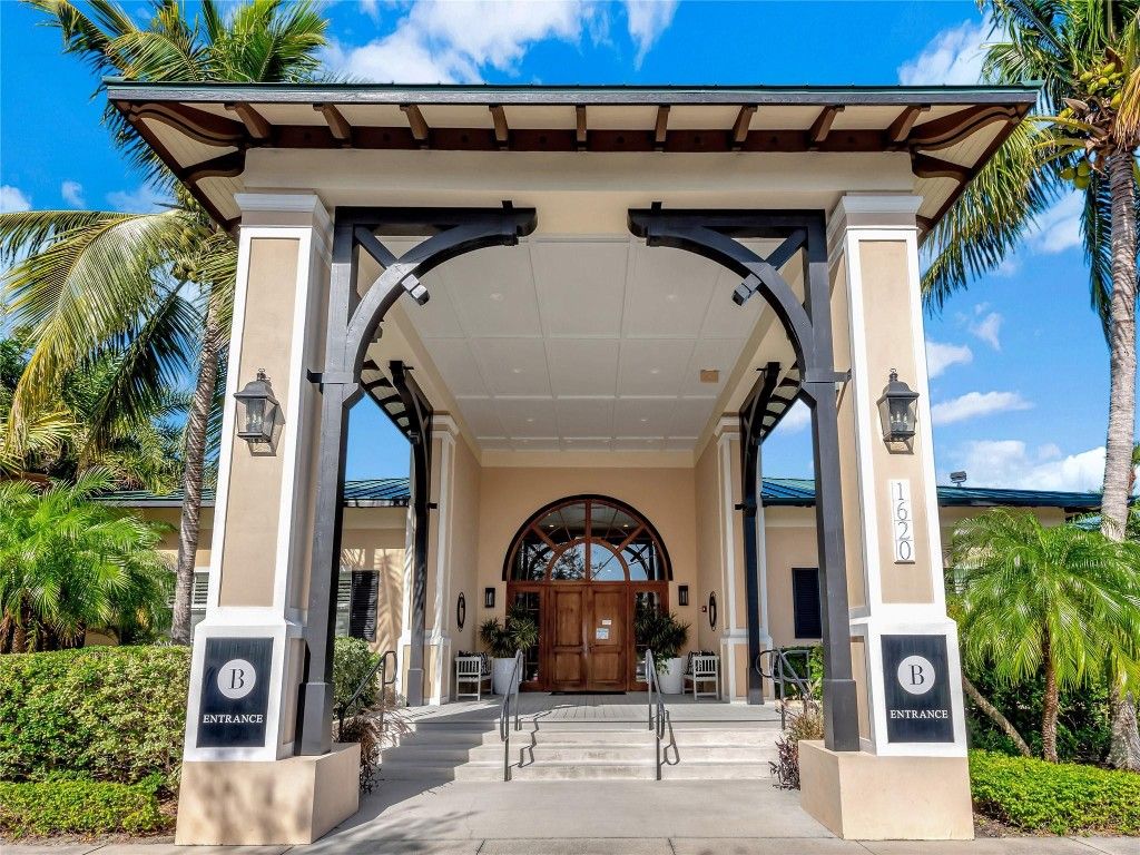 Photo of 4370 Doubles Alley Drive #104, Vero Beach, FL 32967 (MLS # F10546832)