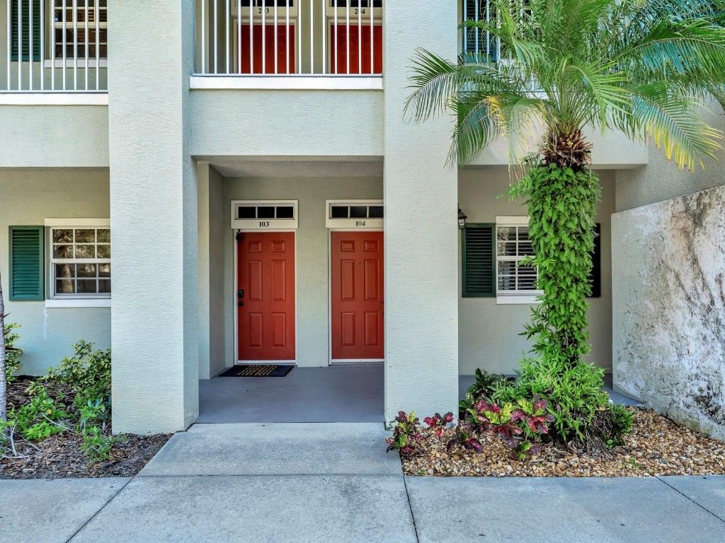 Photo of 4370 Doubles Alley Drive #104, Vero Beach, FL 32967 (MLS # F10546832)