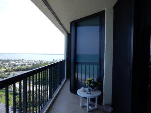 ISLANDIA 01 CONDO - Residential