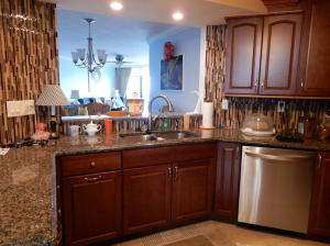 ISLANDIA 01 CONDO - Residential